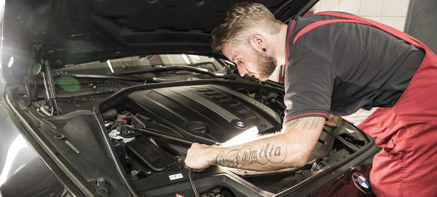 Kfz-Mechatronier*innen