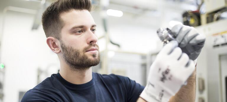 Maschinenbautechniker/innen